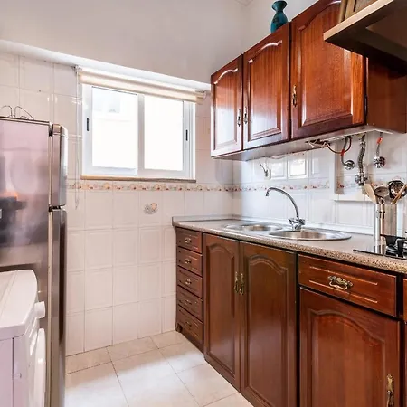 Spacious 2bedroom Close To Amoreiras By Guestready Lisboa